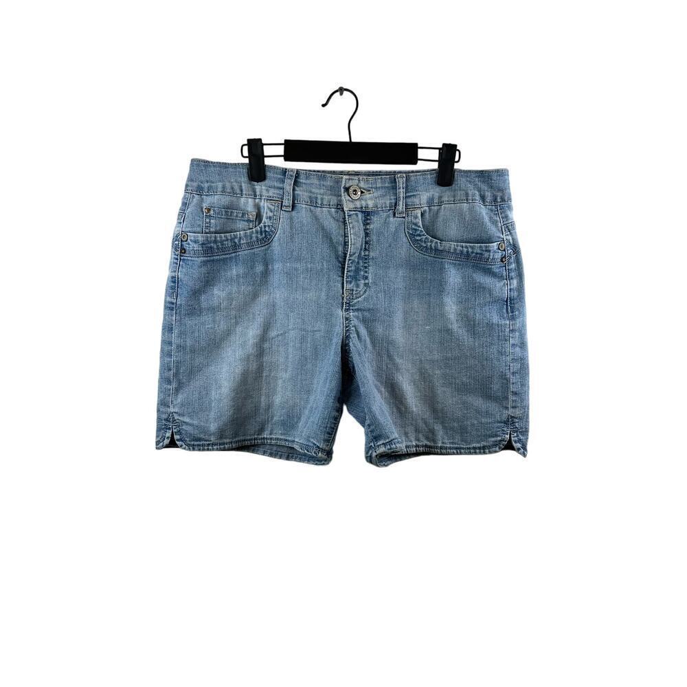 Gloria Vanderbilt Medium Wash Women's Shorts Size 12